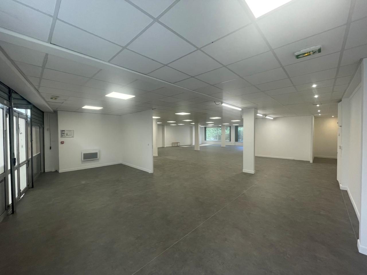 Local d'activité Boulogne-Billancourt 261m² Location local d'activité Boulogne-Billancourt Hauts-de-Seine OLACT2313969 1